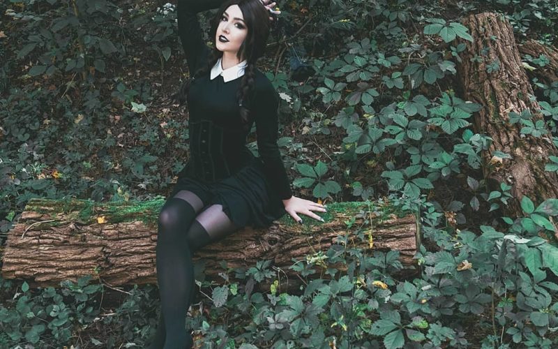 Wednesday Addams cosplay by Luxlo